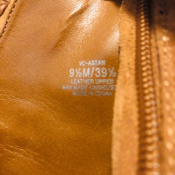 Vince Camuto Astan Heels - Picture 5 of 6